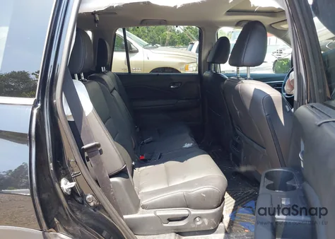 2021 Honda Pilot Awd Special Edition from USA, damaged, VIN 5FNYF6H20MB015907